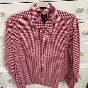 Men’s J. Crew Slim Untucked Red check Shirt.  Size XL